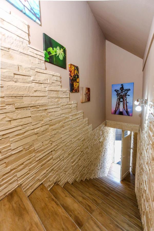 Gardi Apartman Szekszárd Екстериор снимка