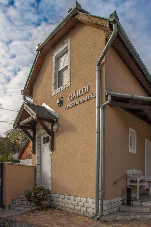 Gardi Apartman Szekszárd Екстериор снимка
