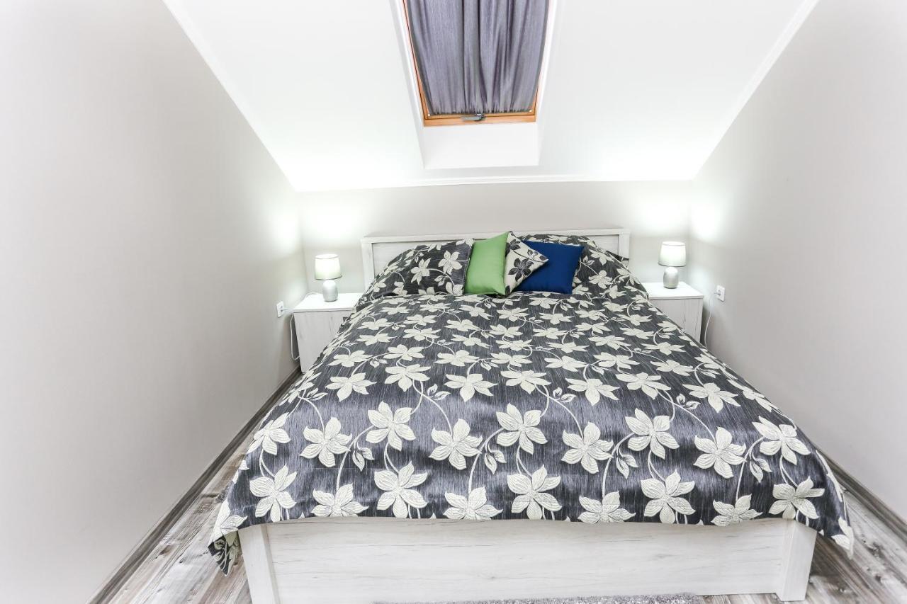 Gardi Apartman Szekszárd Екстериор снимка
