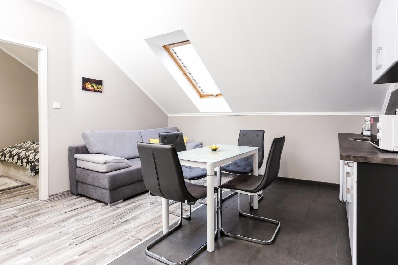 Gardi Apartman Szekszárd Екстериор снимка