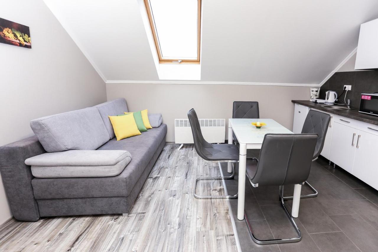 Gardi Apartman Szekszárd Екстериор снимка