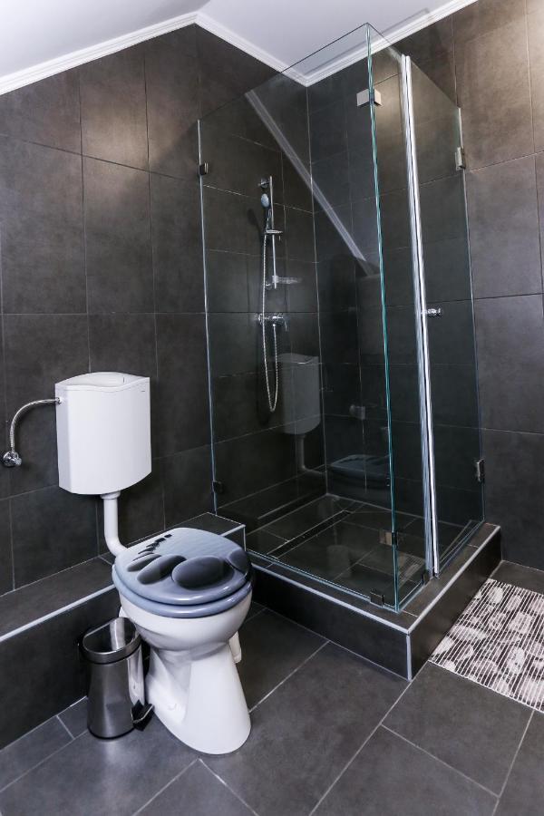 Gardi Apartman Szekszárd Екстериор снимка