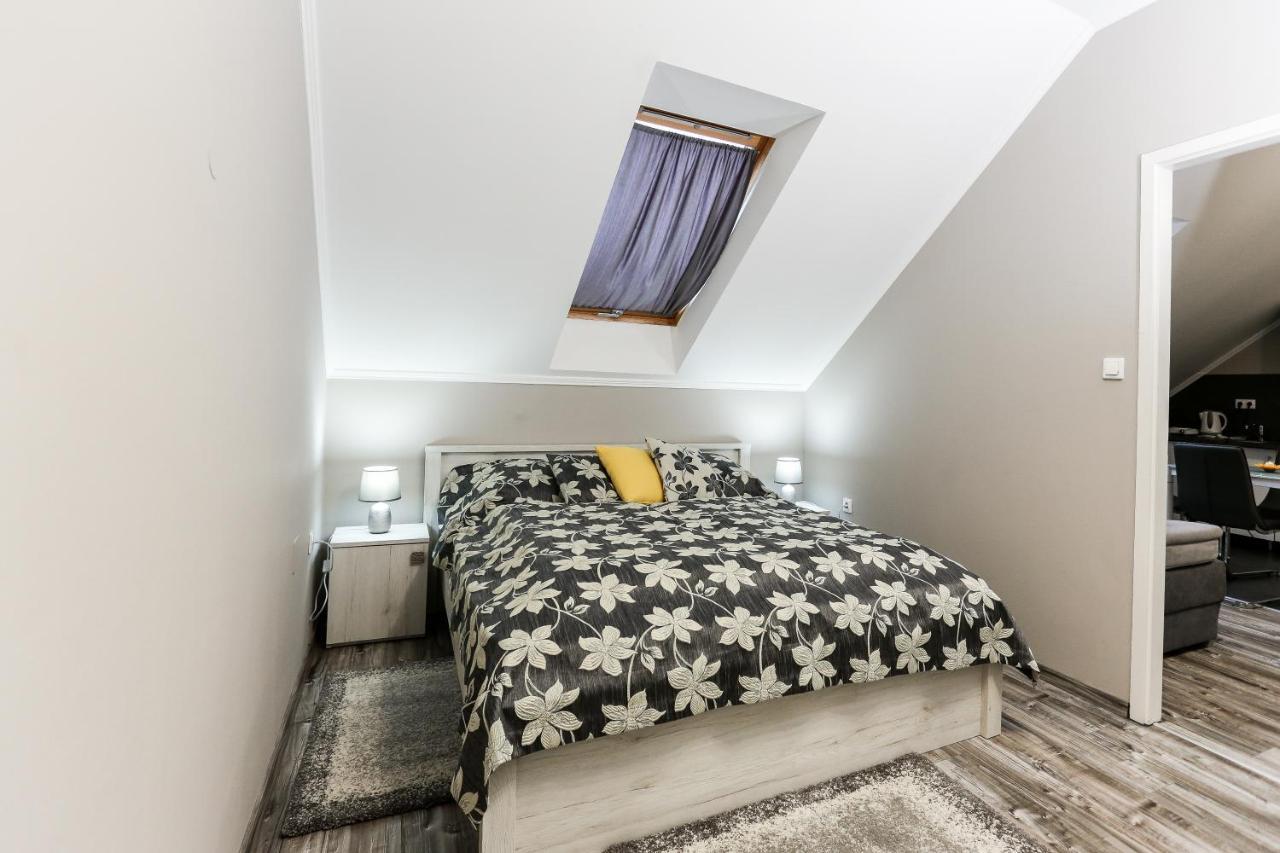 Gardi Apartman Szekszárd Екстериор снимка